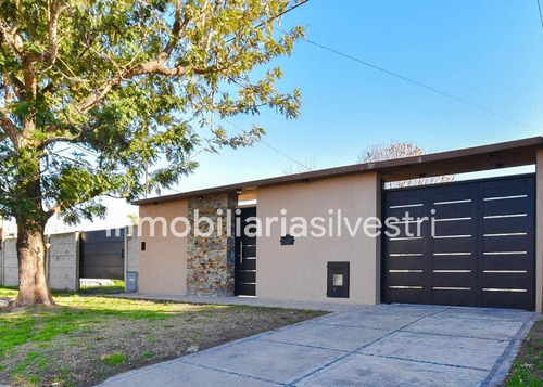 Imagen 1 de 26 de 516 E/ 9 Y 10 Ringuelet - Casa En Venta