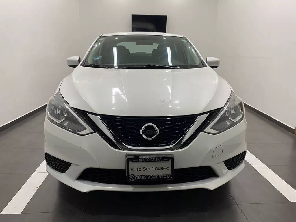 Nissan Sentra 2018