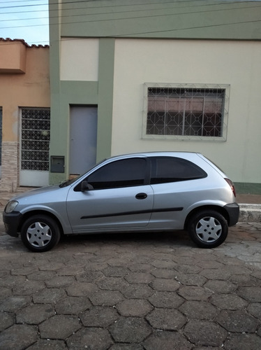 Imagem 4 de 7 de Chevrolet Celta Life