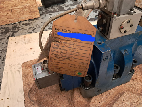 Servo Valvula Moog D665-404a (Usado)