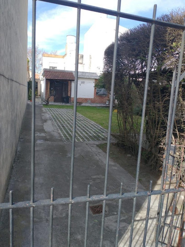 Imagen 3 de 27 de Casa En Excelente Ubicacion Con Terreno !!!!