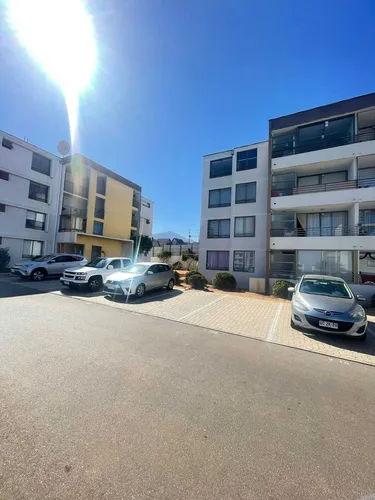 Amoblado Depto En Primer Piso Arriendo (99866)