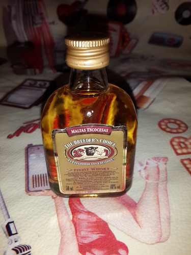 Botellita Miniatura Whisky Criadores Breeder`s 50 Cc Arg