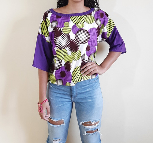 Imagem 2 de 4 de Blusa Cropped Feminina Tecido Luz