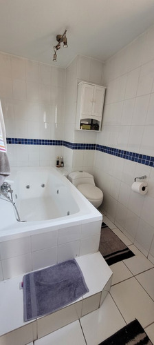 Rebajada!! Casa De 140m2, 4 Dorm Mas Servicio Y Piscina