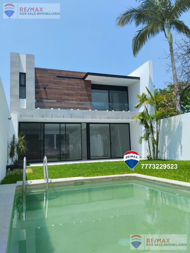 Venta De Casa En Fracc. Maravillas, Cuernavaca, Morelosclave 4328