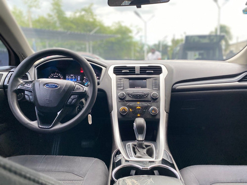 Imagen 4 de 6 de Ford Fusion 2015