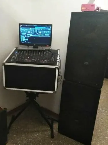 Natruss Mini Reproductor de m/úsica con Pantalla monocrom/ática Pantalla Digital LCD de 1,8 Pulgadas Reproductor de m/úsica MP3