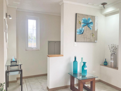 Casa Nueva De 3 Dormitorios En Condominio En Talagante