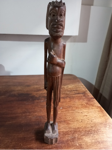 Adorno Artesanal Tallado Figura Indígena En Madera 34cm