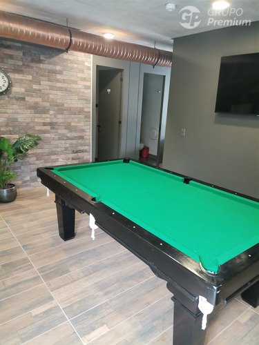 Departamento Seminuevo En Venta En La Comuna De Macul.