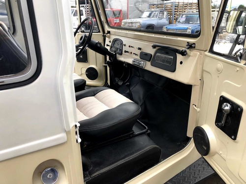 Toyota Fj 40 Campero
