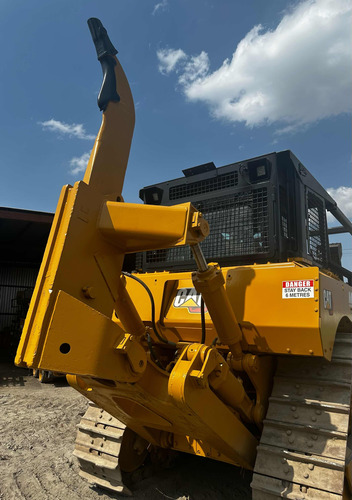 Bulldozer Caterpillar D8t Ripper Unizanco