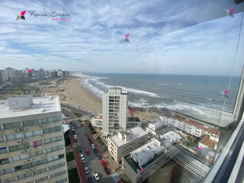 Venta De Apartamento 3 Dormitorios 3 Baños En Torre Del Sol