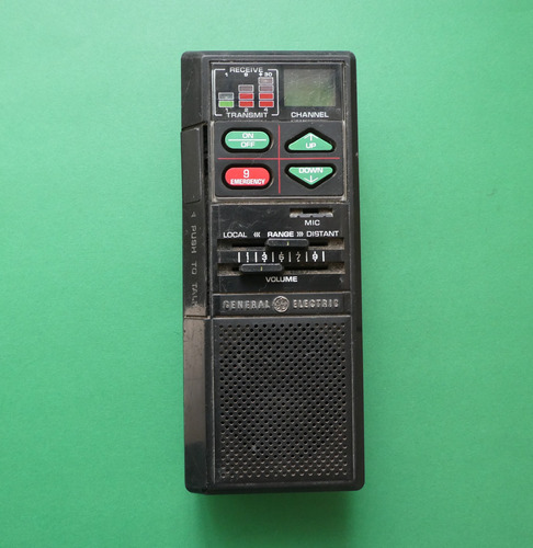 Radio General Electric Help Mod. 3-5909b / Hong Kong 1985