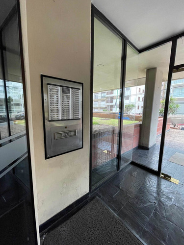 Imagen 10 de 13 de Venta - Nuevo Precio! 2 Ambientes Con Cochera Frente Al Mar!