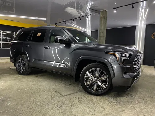 Toyota Sequoia 3.5 V6 Capstone