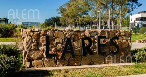 Terreno En Venta En Barrio Privado Lares De Canning