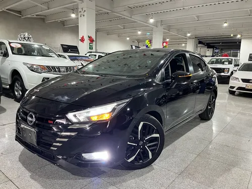 Nissan Versa 2023