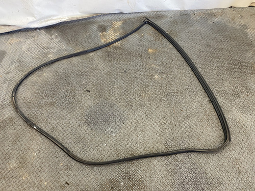 Hule Puerta Delantera Derecha Mazda Cx9 Mod 10-12 (Usado)