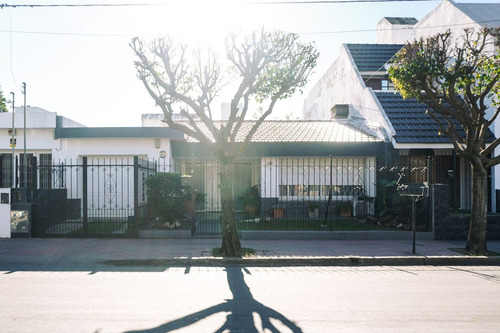 Vende Casa En Maipu 1ra Seccion