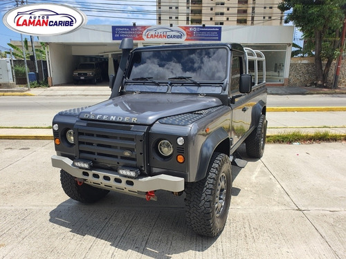 Imagen 1 de 10 de Land Rover Defender Sincrónico 4x4