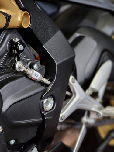 Imagen 25 de 25 de Moto Mv Agusta Superveloce 800 Negra