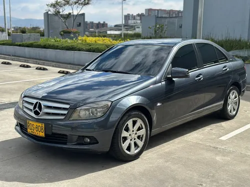 Mercedes-Benz Clase C 1.8 Cgi Blueefficiency