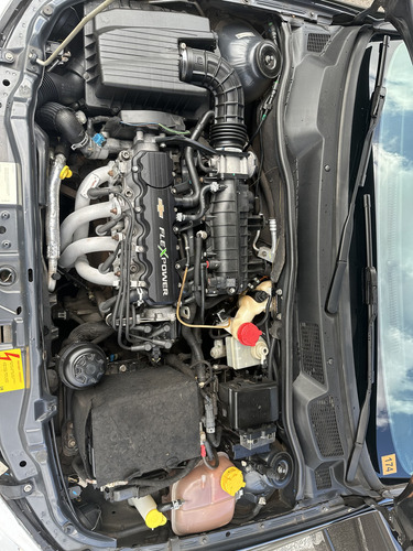 Chevrolet Astra 2.0 Advantage Flex Power 5p