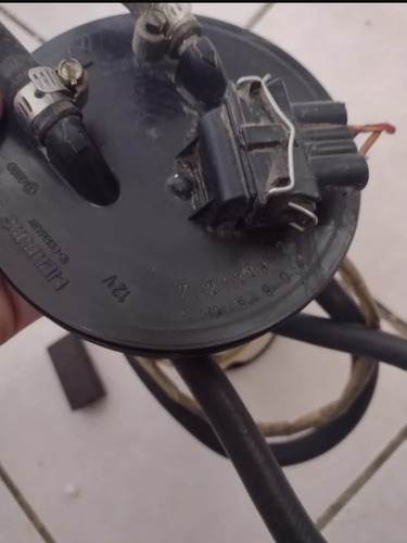 Bomba De Combustible Vw Cabrio Jetta Passat #1hm 919 051 Usa (Usado)