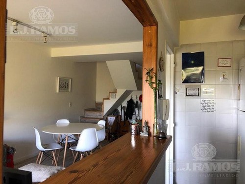 Impecable Y Moderno Departamento En Duplex En San Isidro.