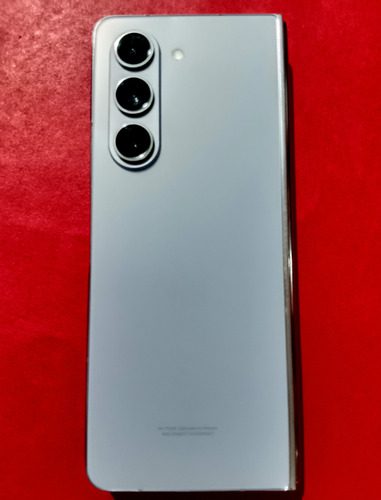Celular Samsung Galaxy Z Fold 5 512gb Azul Cielo Y Funda Con S Pen Azul Claro (Usado)