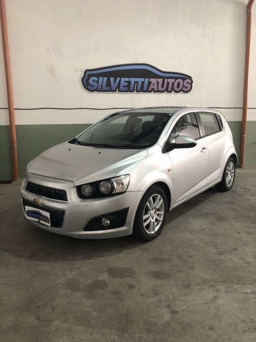 Imagen 2 de 17 de Chevrolet Sonic Lt 2013
