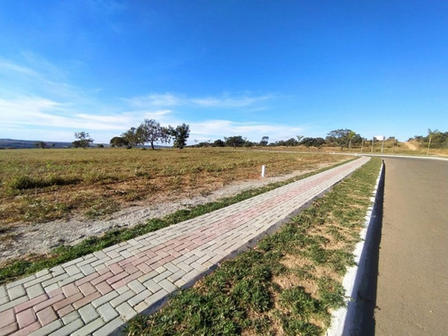 Imagem 4 de 13 de Lotes Parcelados Em Avenida Para Comércio Em Caldas Novas - Lote A Venda No Bairro Residencial Lago De Cristal - Caldas Novas, Go - Lotes-avenida-comercial