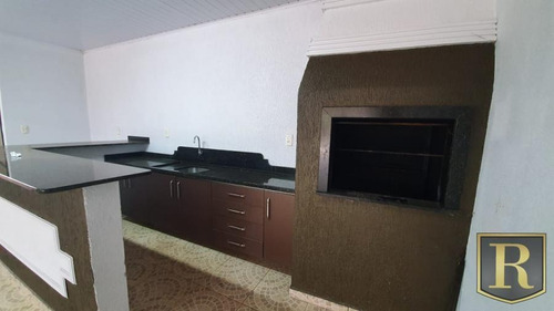 Casa Para Venda Em Guarapuava, Bonsucesso, 3 Dormitórios, 1 Suíte, 2 Banheiros, 6 Vagas - Cs-0032_2-1004250