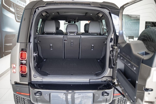 Land Rover Defender 3.0 D300 Turbo Diesel Mhev 110 X-dynamic