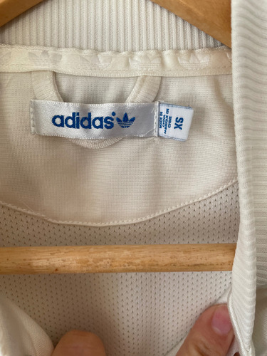 Campera Adidas Original Mujer Bordada Edicion Limitada (Usado)