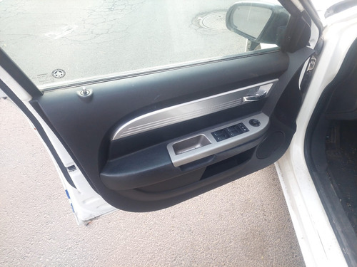 Chrysler Cirrus Touring L4 R-17 At