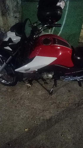 Imagem 1 de 10 de Honda 2012