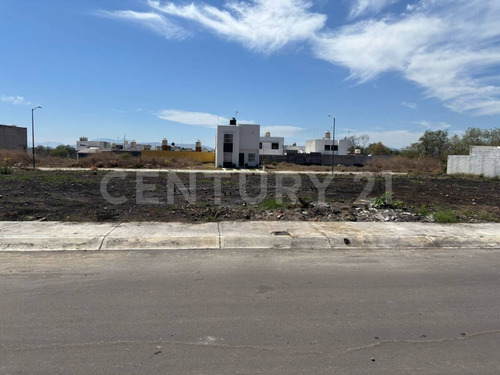 : Terreno Comercial En Renta De Mas De 5,000m2 En Renta Todo O En Partes