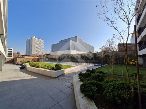 Imagen 16 de 22 de Departamento En Venta De 2 Dorm. En Santiago
