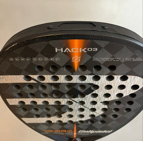 Paleta Bullpadel Hack 03 Reparada - Ganga Padel Negro