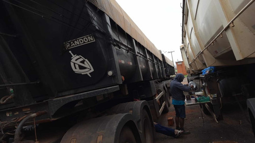 Rodocaçamba Randon