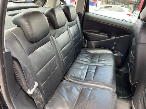 Imagem 10 de 13 de Fiat Idea Attractive 1.4 8v (flex)