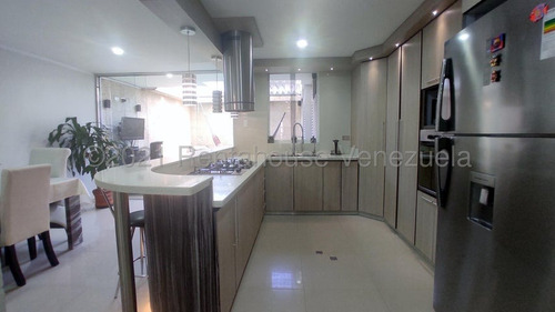 Townhouse En Venta Turmero Urb. Villa Paraiso Ec23-3845