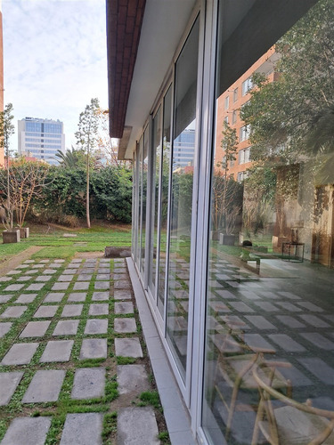 Departamento En Arriendo De 2 Dorm. En Providencia