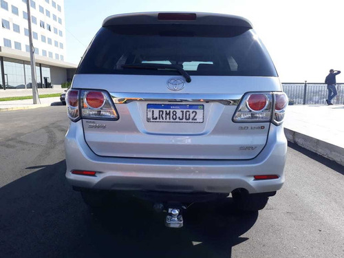 Toyota Sw4 3.0 Srv 5l 4x4 Aut. 5p 2015