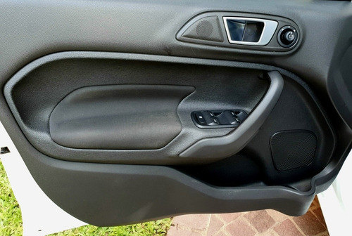 Ford Fiesta Se Plus Techo Mexico
