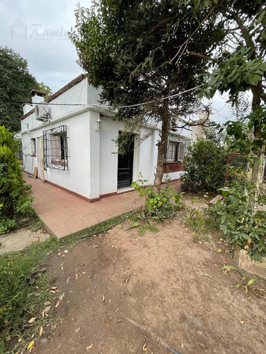 Quinta 4 Ambientes En Venta - Francisco Alvarez, Moreno