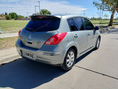 Nissan Tiida 1.8 Tekna
